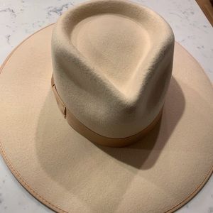 Lack of color ivory rancher NEW Never been used.